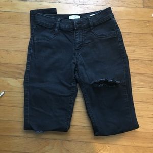 BLACK COTTON ON SKINNY JEANS